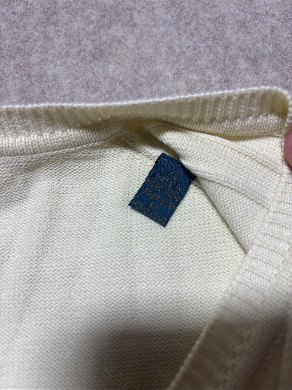 Descente international collection Men's Cream100% Cotton sweater vest SizeXL(10) - Picture 3 of 7